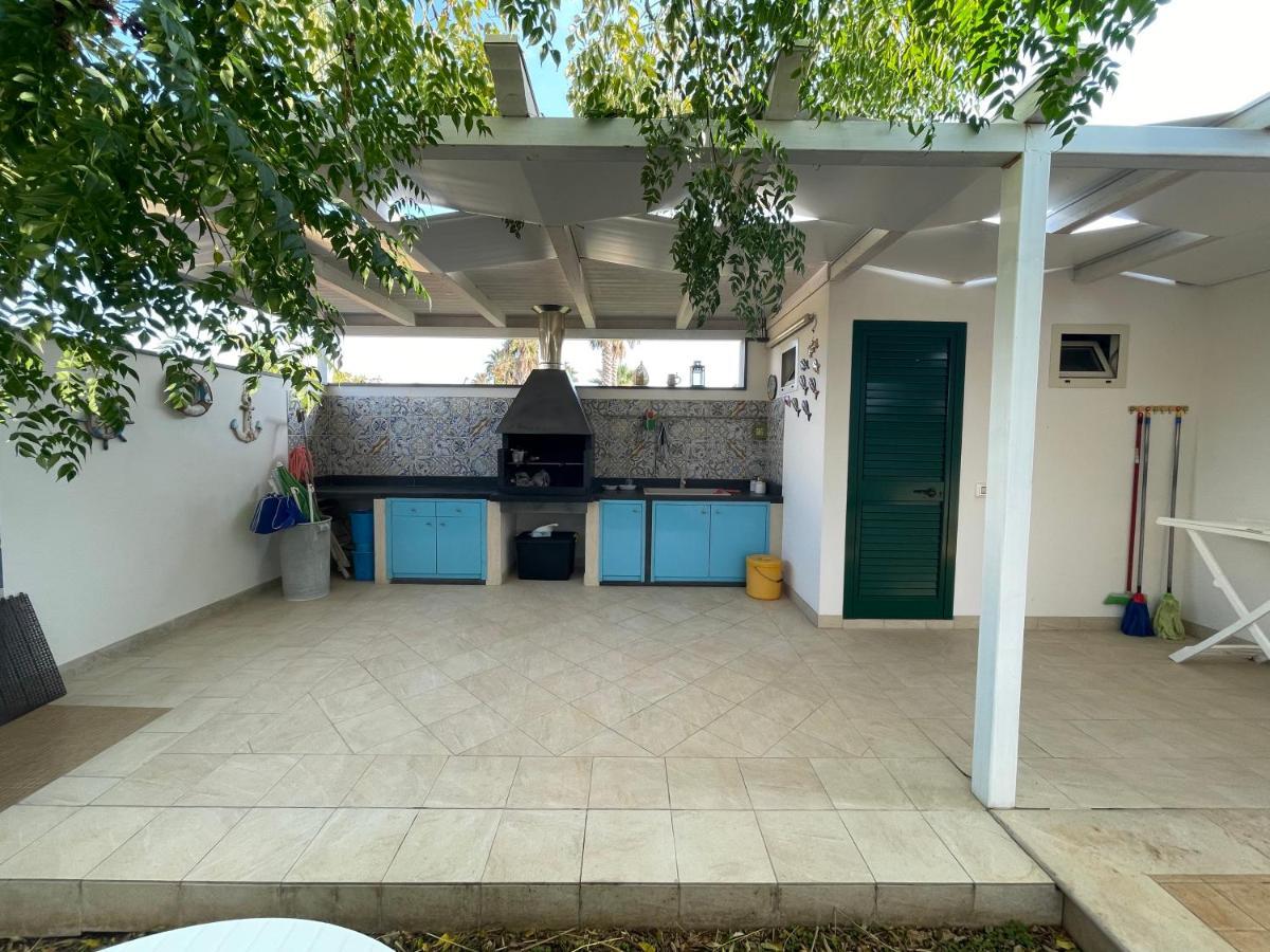 Villa Il Sole Ispica Exteriör bild